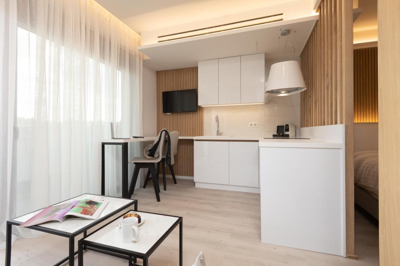 Incanto Boutique Suites - Mets Афины Экстерьер фото