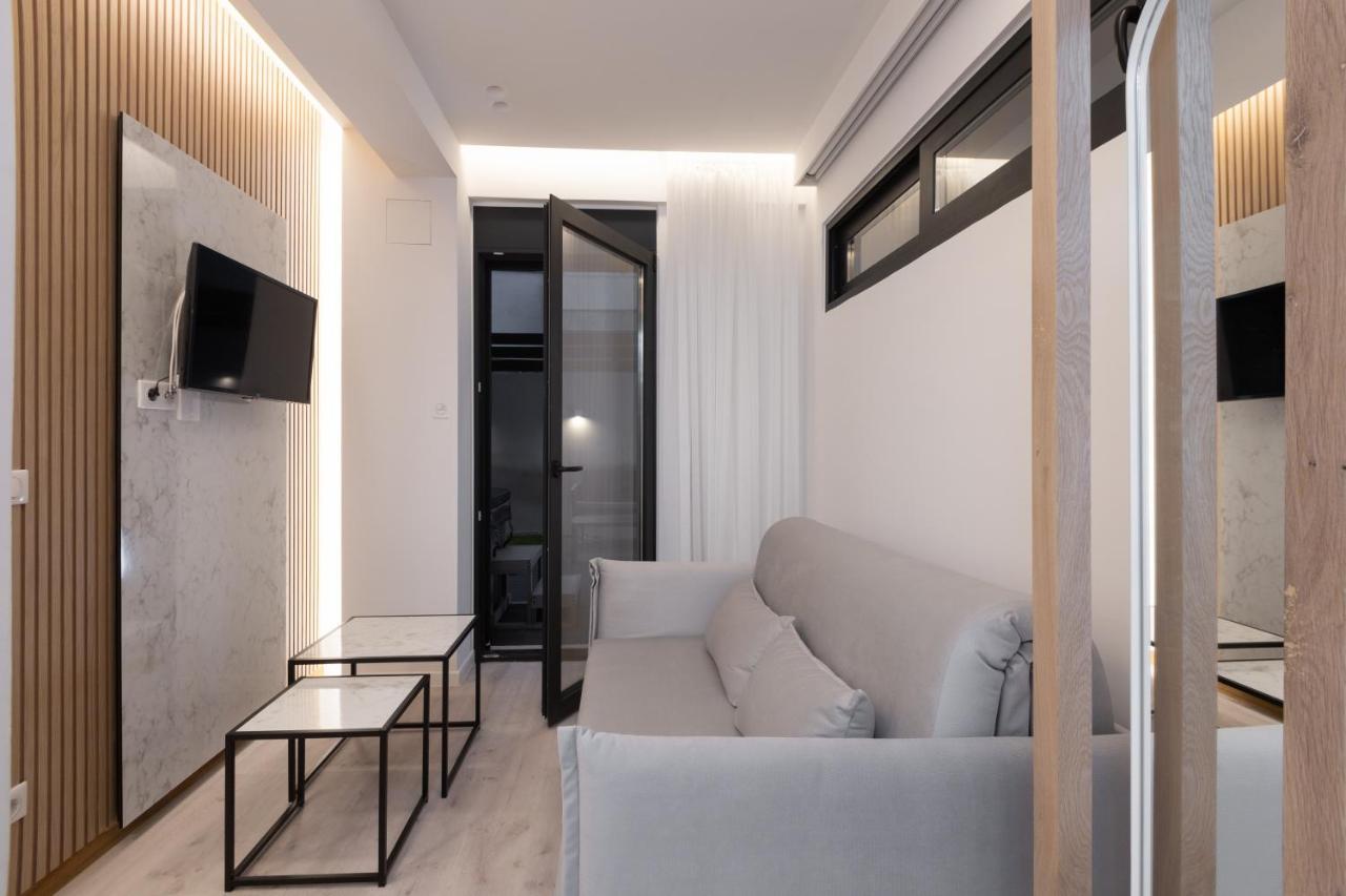 Incanto Boutique Suites - Mets Афины Экстерьер фото